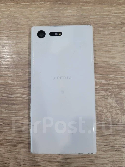 Sony Xperia X. �/�, 32 ��, �����, 4G LTE ����
