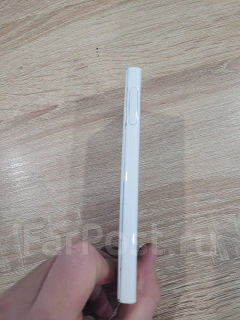 Sony Xperia X. �/�, 32 ��, �����, 4G LTE ����