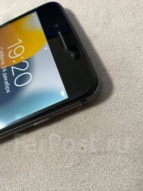 Apple iPhone 8 Plus. �/�, 64 ��, ������, 4G LTE ����