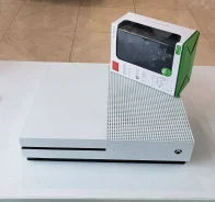 Microsoft Xbox One S ����
