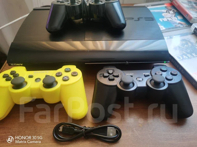 Sony PlayStation 3 Slim ����