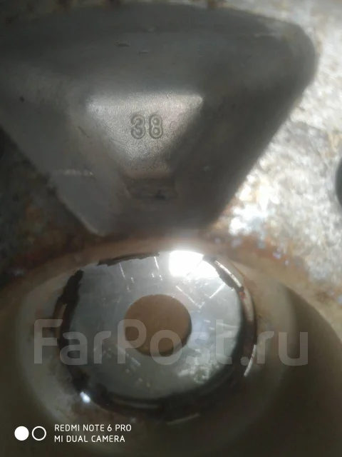 ������ ����� R15. 6.0x15", 5x114.3, ET38 ����