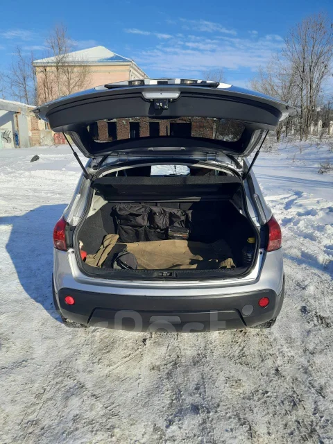 Nissan Dualis. ��������, 4wd, 2.0 (137��.�.), ������, 167 000����. �� ����