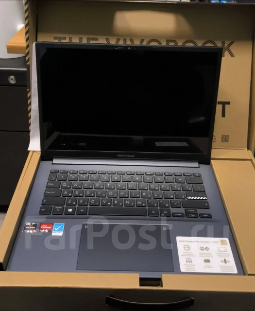 Asus VivoBook Pro 14 OLED M3401Q. 14", 3,3����, ��� 8 ��, ���� 512���, WiFi: 1, Bluetooth: 1 ����