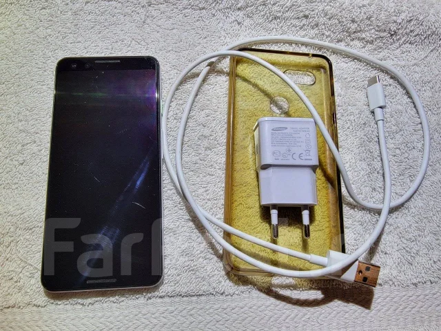 Google Pixel 3. �/�, 128 ��, �����, 4G LTE ����
