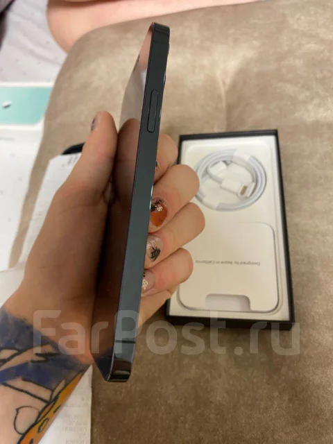 Apple iPhone 12 Pro. �/�, �����, 3G, 4G LTE, Dual-SIM, ����������, NFC ����