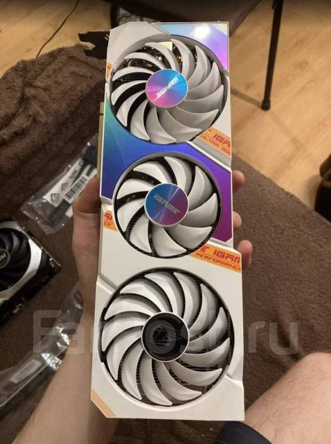 Игровая видеокарта Colorful iGame GeForce RTX 3060 Ultra, 12ГБ, б/у, в ...