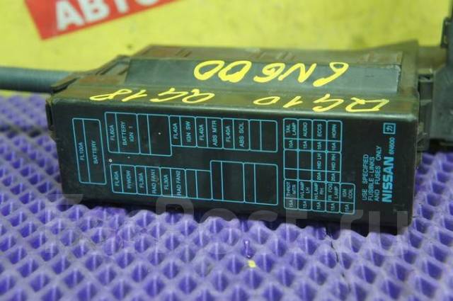 Блок предохранителей под капот Nissan Bluebird Sylphy 243824M480 QG10 QG18DE куп