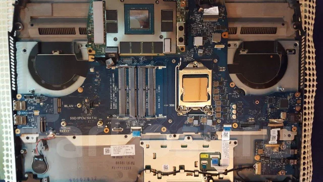 Dell Alienware. 17.3", 3,6����, ��� 64 �� � ������, WiFi: 1, Bluetooth: 1 ����