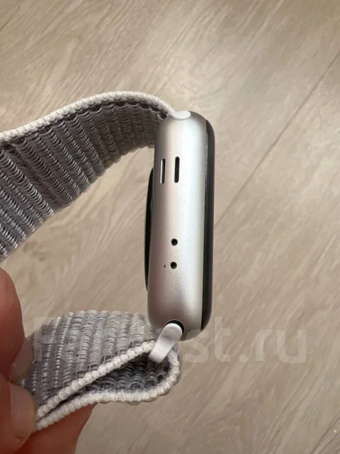 Apple Watch Series 3. IP67, IP68 ����