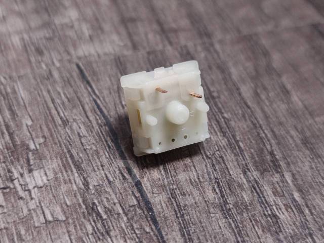 Свитчи для механической клавиатуры Gateron Milky Yellow Pro 200шт ...