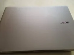 Acer Aspire V5-122P. 11.6", 1����, ���� 500���, WiFi: 1, Bluetooth: 1, ����������� �� 3��. ����