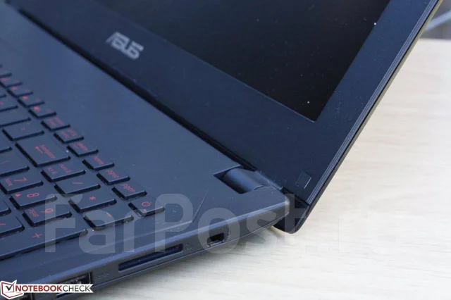 Asus FX502VM. 15.6", 2,8����, ��� 8 ��, ���� 1 000���, WiFi: 1, Bluetooth: 1, ����������� �� 4��. ����