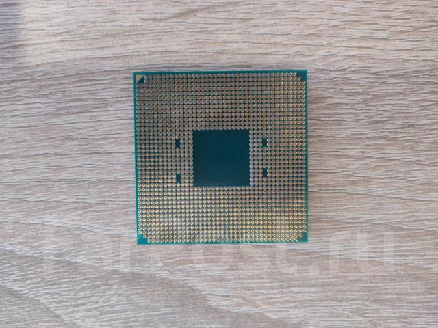 AMD Ryzen 3 1200 ����
