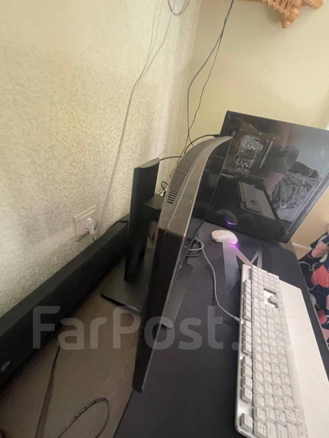 HP. 23.6" ����