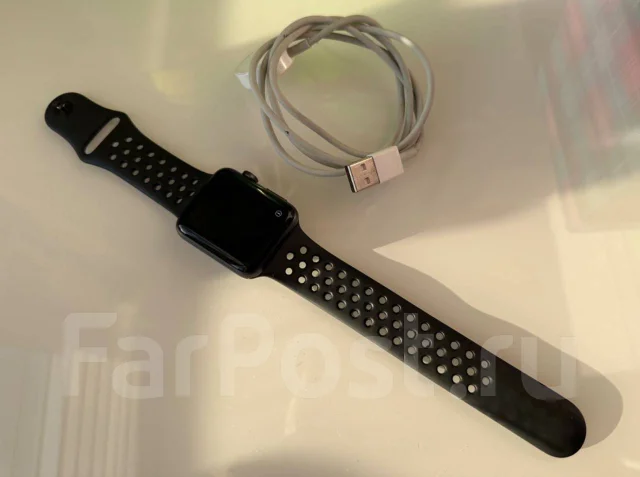 Apple Watch Series 3 Nike+. GPS, NFC ����