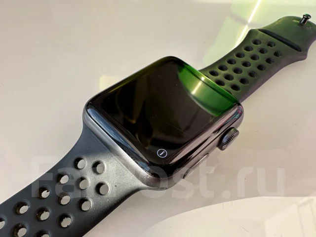 Apple Watch Series 3 Nike+. GPS, NFC ����