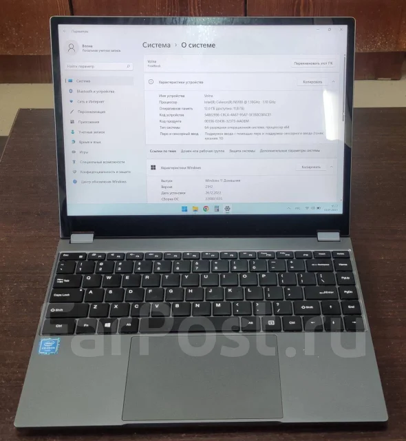 Chuwi. 13.5", ��� 12 ��, ���� 512���, WiFi: 1, Bluetooth: 1 ����
