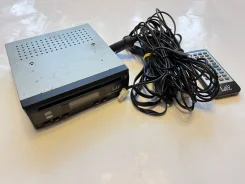 DVD-����� L&V LV110C ����