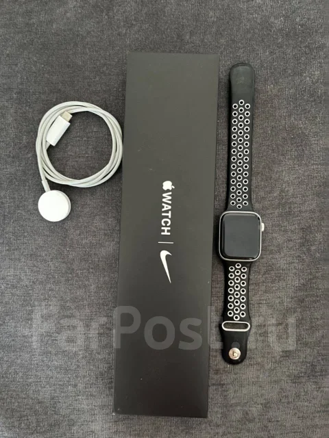 Apple Watch SE Nike. NFC ����