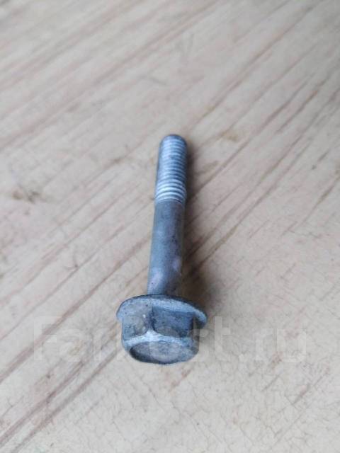 Болт корпуса помпы ваз 2101. Болты крышки помпы 2101. Помпы (м 8-65) 402. Болт крепления помпы ваз 2190. Болт крепления помпы.