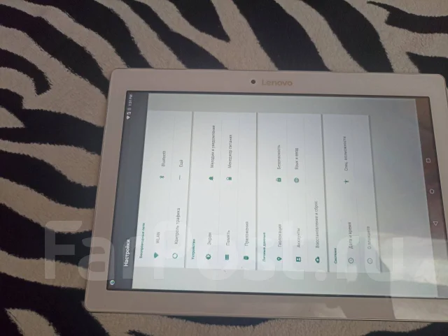 Lenovo Tab 2. 10.1 ������ ����