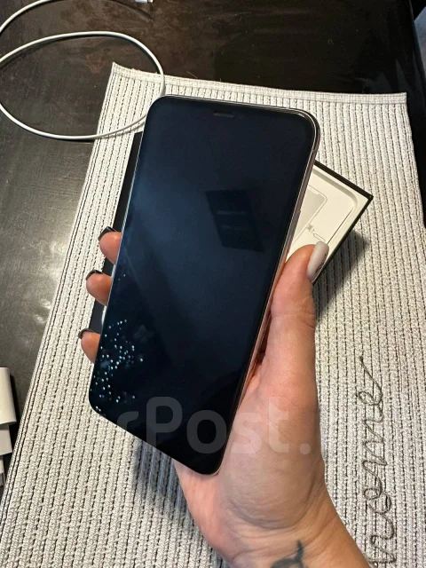 Apple iPhone 11 Pro Max. �/�, �����, 3G, 4G LTE, NFC ����
