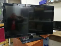 LG 42CS560. LCD (��) ����