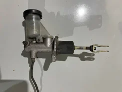 ������� ������� ��������� Toyota Corolla KE74 31410-12060 ����