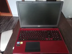 Acer Aspire E1-570G-53334G50Mnkk. 15.6", ��� 4 ��, ���� 500���, WiFi: 1, Bluetooth: 1, ����������� �� 2��. ����