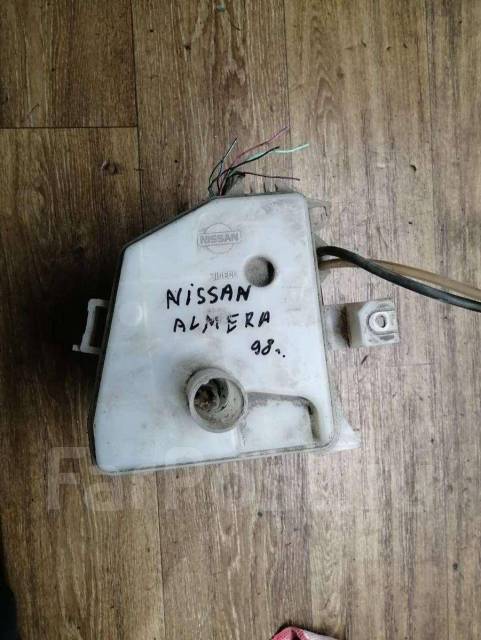 Бачок омывателя Nissan Almera N16 Ниссан Альмера Н16 2000-2006 купить б/у 797412