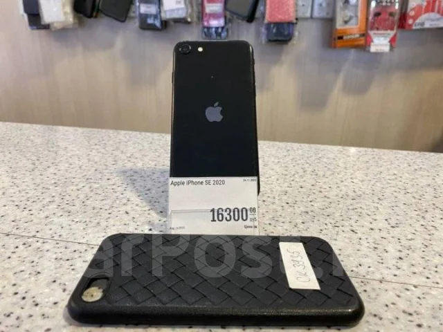 Apple iPhone SE 2020. �/�, 64 ��, ������, 3G, 4G LTE, NFC ����