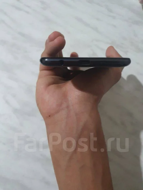 Samsung Galaxy A50. �/�, �����, ������, 3G, 4G LTE, NFC ����