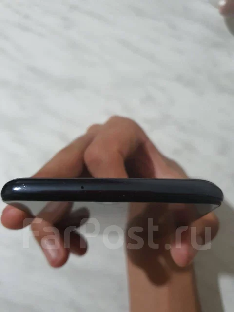 Samsung Galaxy A50. �/�, �����, ������, 3G, 4G LTE, NFC ����