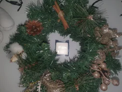 AMD Ryzen 7 1700 ����