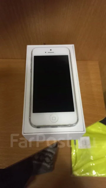 Apple iPhone 5. �/�, 32 ��, ����������� ����