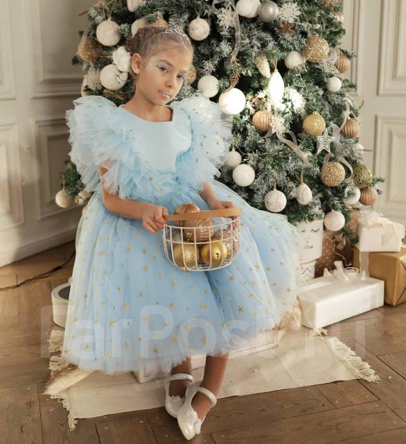 Аренда /прокат детских платьев, новогодних костюмов во Владивостоке