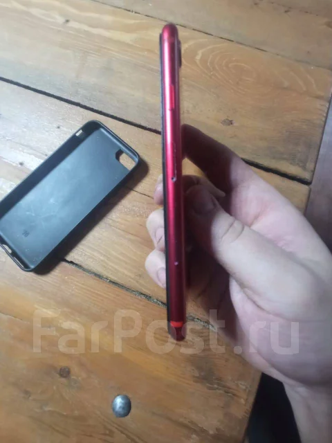 Apple iPhone SE 2020. �/�, �������, 4G LTE ����