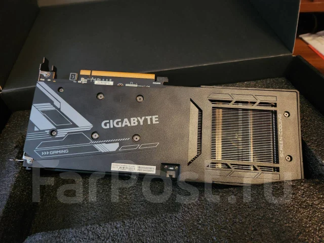 Radeon RX 6500 XT ����