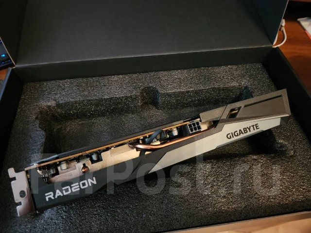 Radeon RX 6500 XT ����