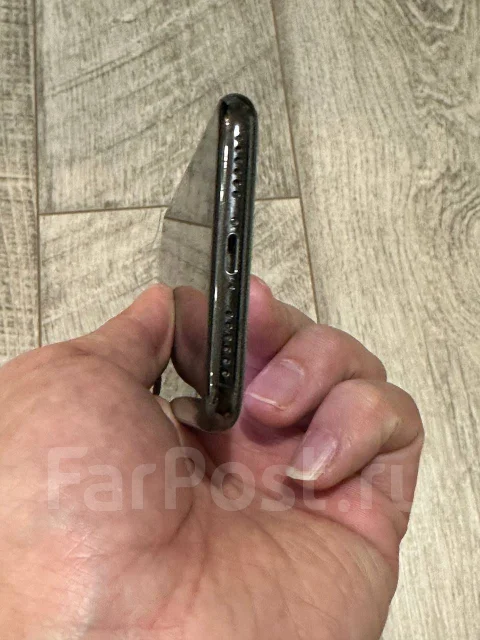 Apple iPhone X. �/�, ������, 4G LTE ����