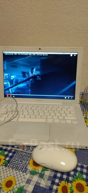 Apple MacBook ����