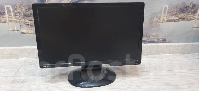 BenQ. 18.5" ����