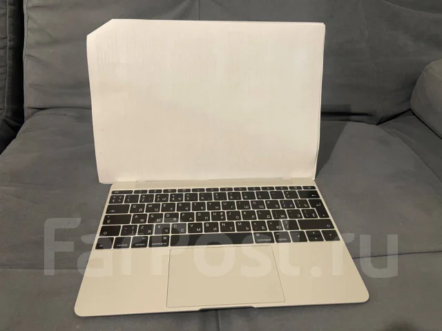 Apple MacBook 12. 12", 1,1����, ��� 8 ��, ���� 256���, WiFi: 1, Bluetooth: 1, ����������� �� 1��. ����