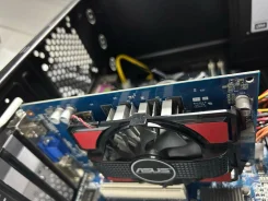 GeForce GT 440 ����