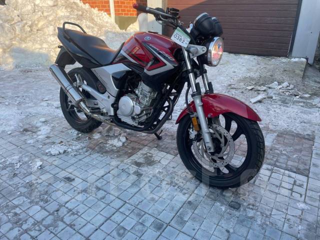 Yamaha YBR 250 2011 250 . 4 8 900 235 000