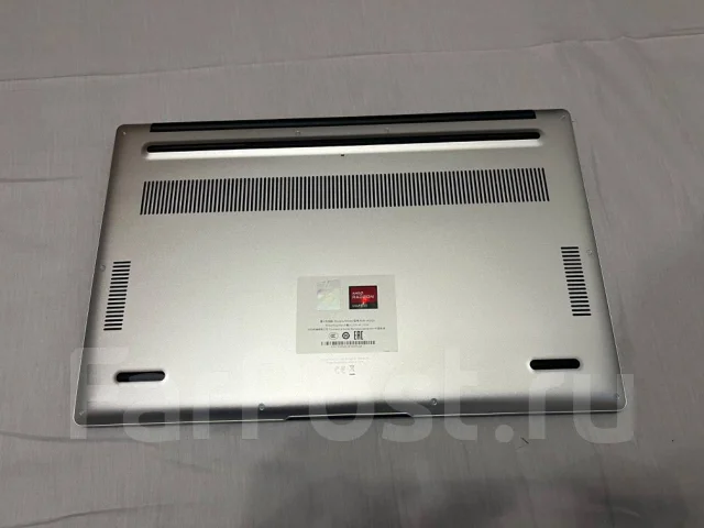 Huawei MateBook D 15. 15", 4����, ��� 8 ��, ���� 256���, WiFi: 1, Bluetooth: 1, ����������� �� 7��. ����