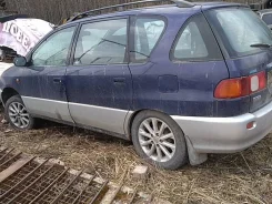 Toyota Picnic ����