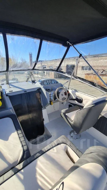Bayliner. 2000 ���, ����� 7,2��., ��������� ������������, 300��.�., ������ ����