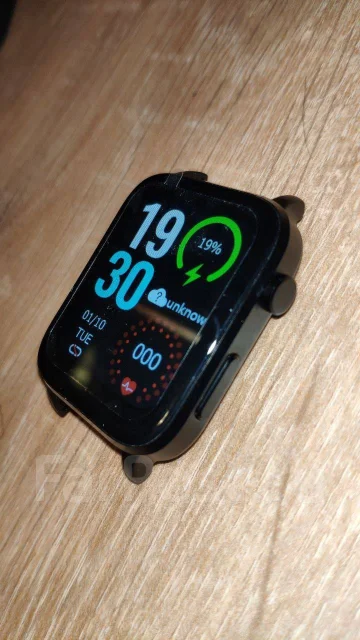 Smart Watch. IP68 ����